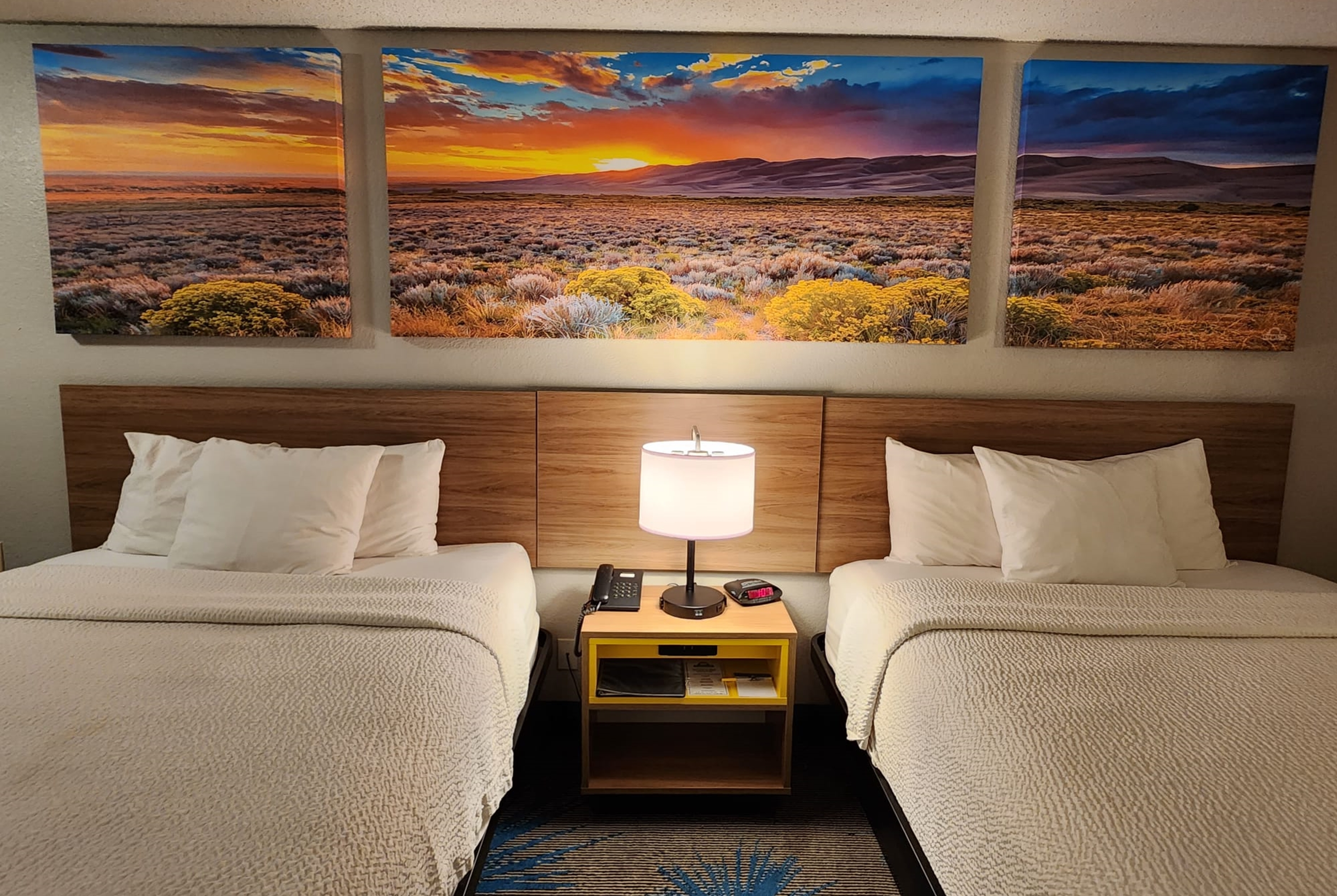Guest room at the Days Inn by Wyndham Tucumcari in Tucumcari, New Mexico